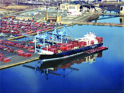 Çelebi Holding, İzmir Limanı’ndan çekildi